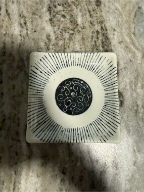 Crate & Barrel Akira Black & White 5” Square Dessert Plate